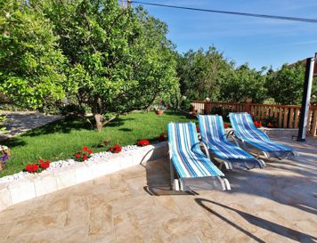 Apartments Sany with pool, island of Rab Croatia